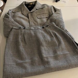 Ladies Houndstooth Suit w/Jacket & Skirt